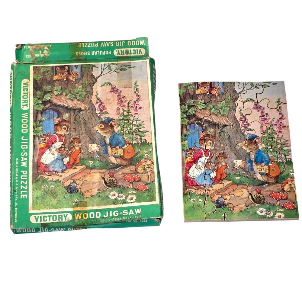 Vintage 1950s Victory Wood Jigsaw Puzzle Mice Postman Scene Hayter England